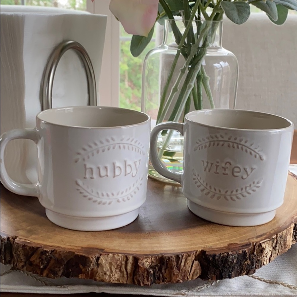 Hubby and wifey coffee mugs